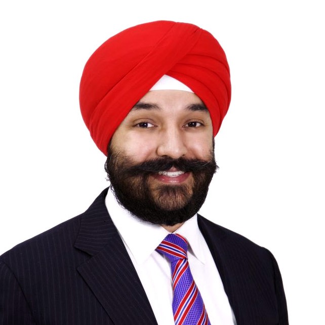 alt= Professional headshot of The Honourable Navdeep Bains, former member of Parliament and Vice-Chair of Global Investment Banking at CIBC.